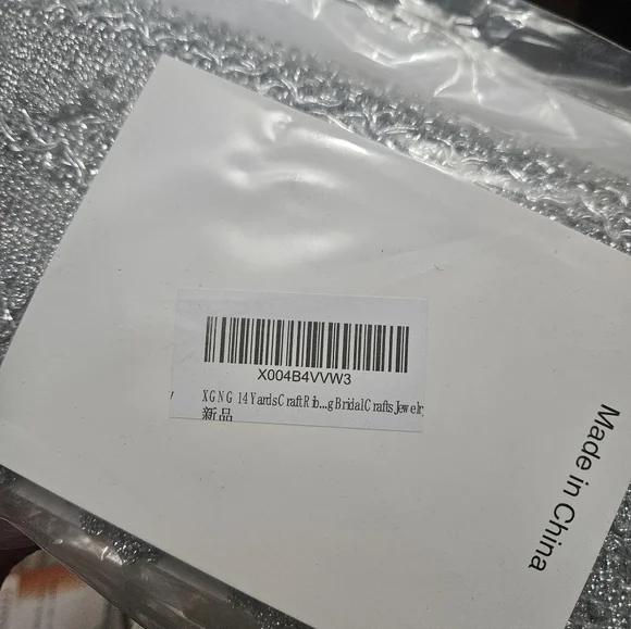 14 Yards Silver Craft Fabric! - Picture 3 of 3